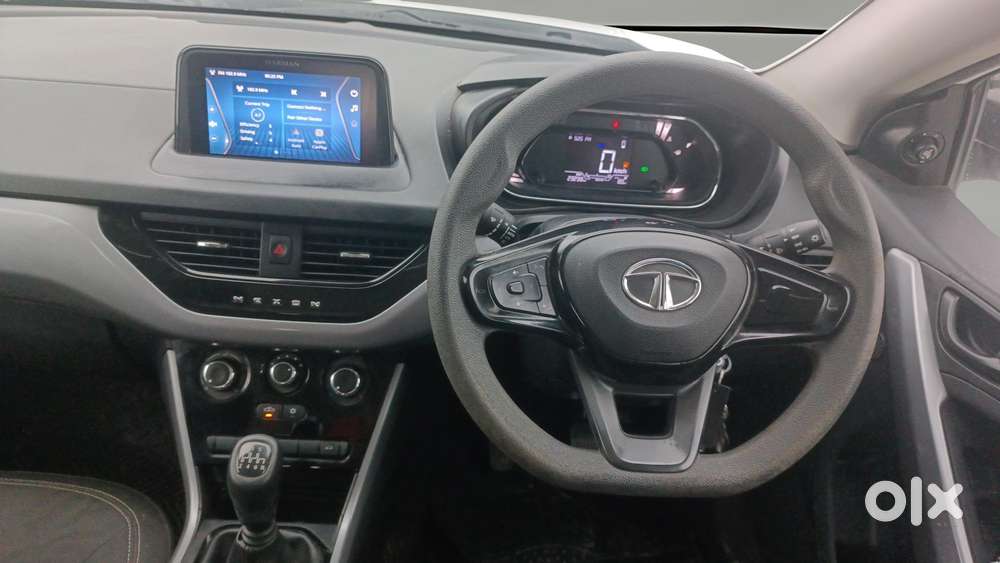 Tata Nexon 1.2 Revotron Xm (s), 2022, Petrol