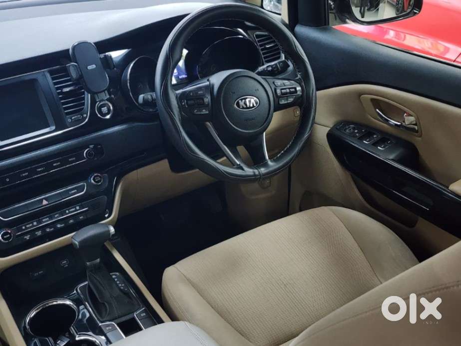Kia Carnival Prestige, 2020, Diesel