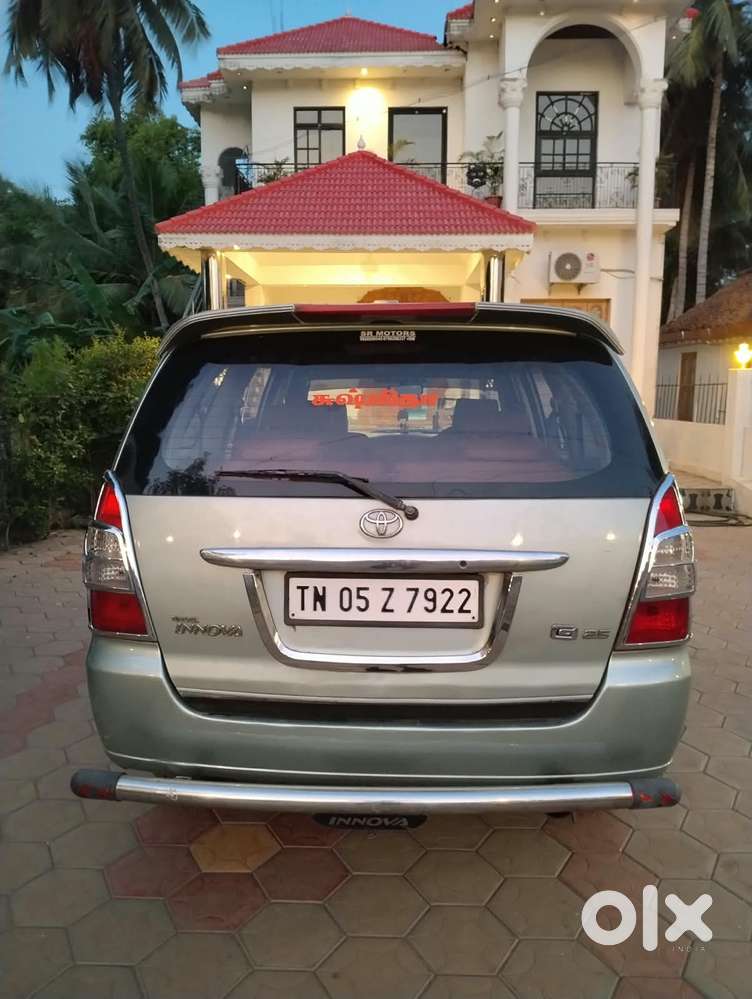 Toyota Innova 2.5 G (diesel) 8 Seater Bs Iv, 2009, Diesel