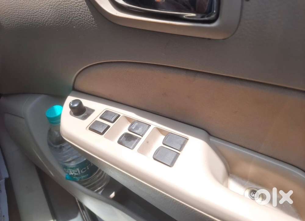 Maruti Swift Dzire 2013