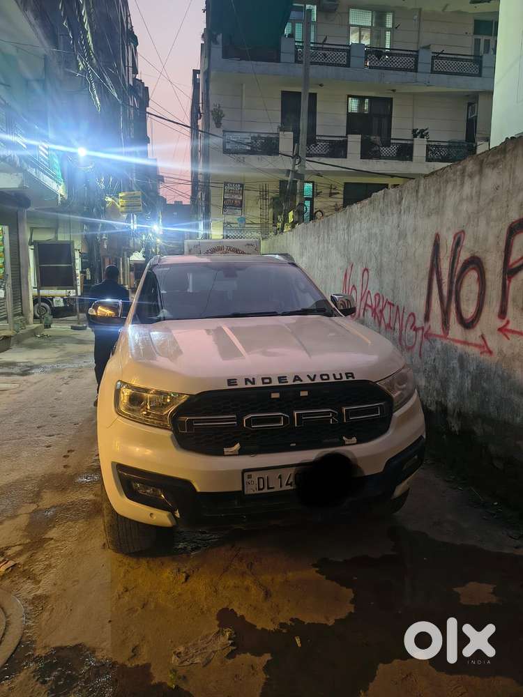 Ford Endeavour 3.2 Titanium At 4x4, 2017, Diesel