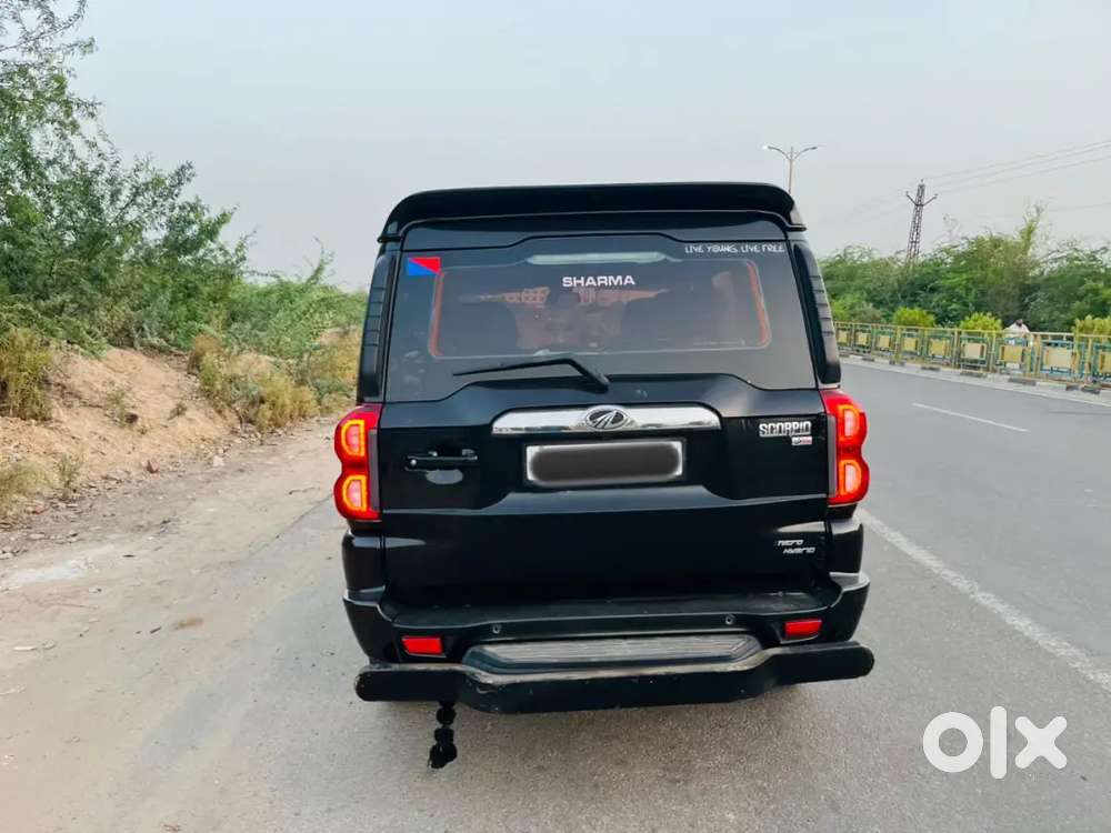 Scorpio S11
