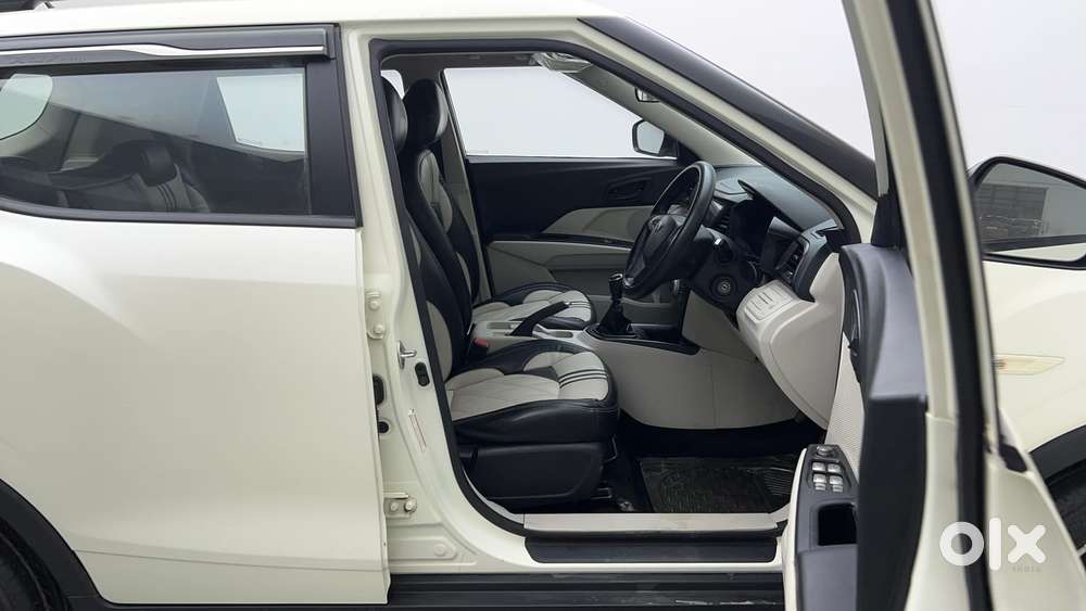Mahindra Xuv300 W6 Diesel, 2023, Diesel