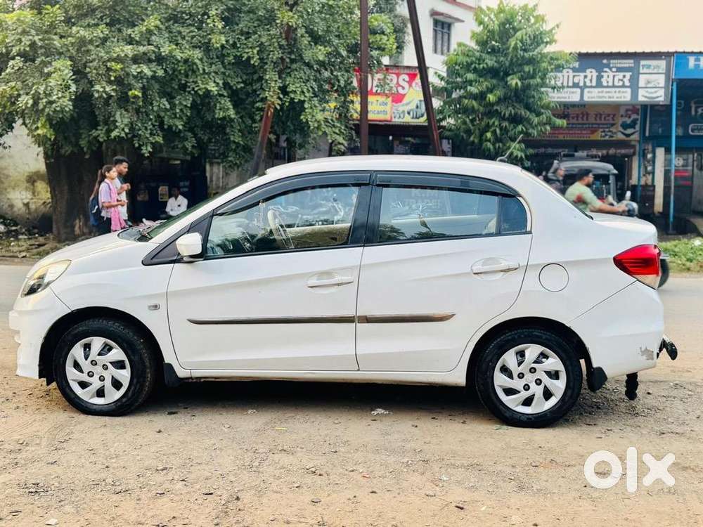 Honda Amaze 2013 Diesel Well Maintained