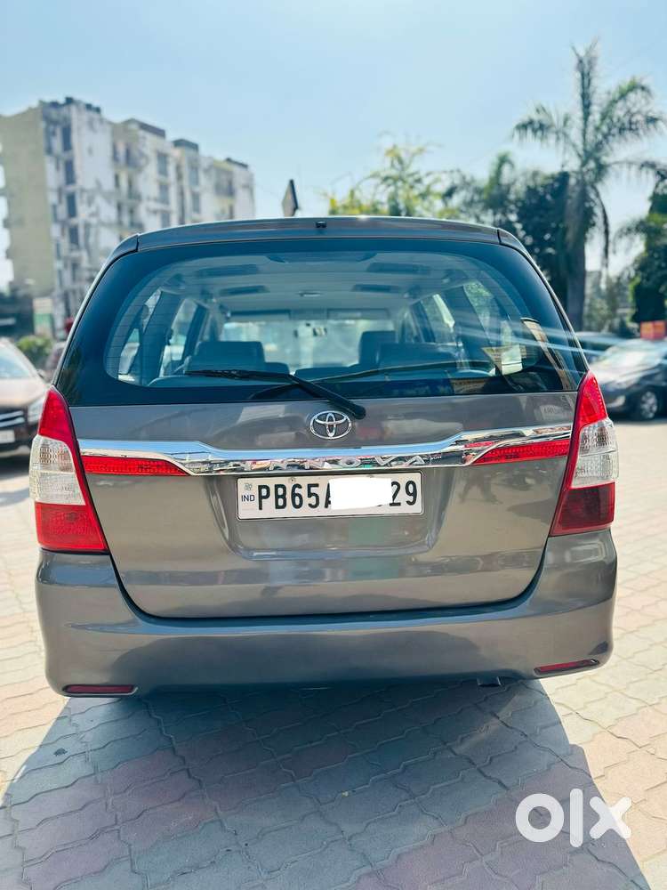 Toyota Innova 2.5 V 7 Str, 2014, Diesel