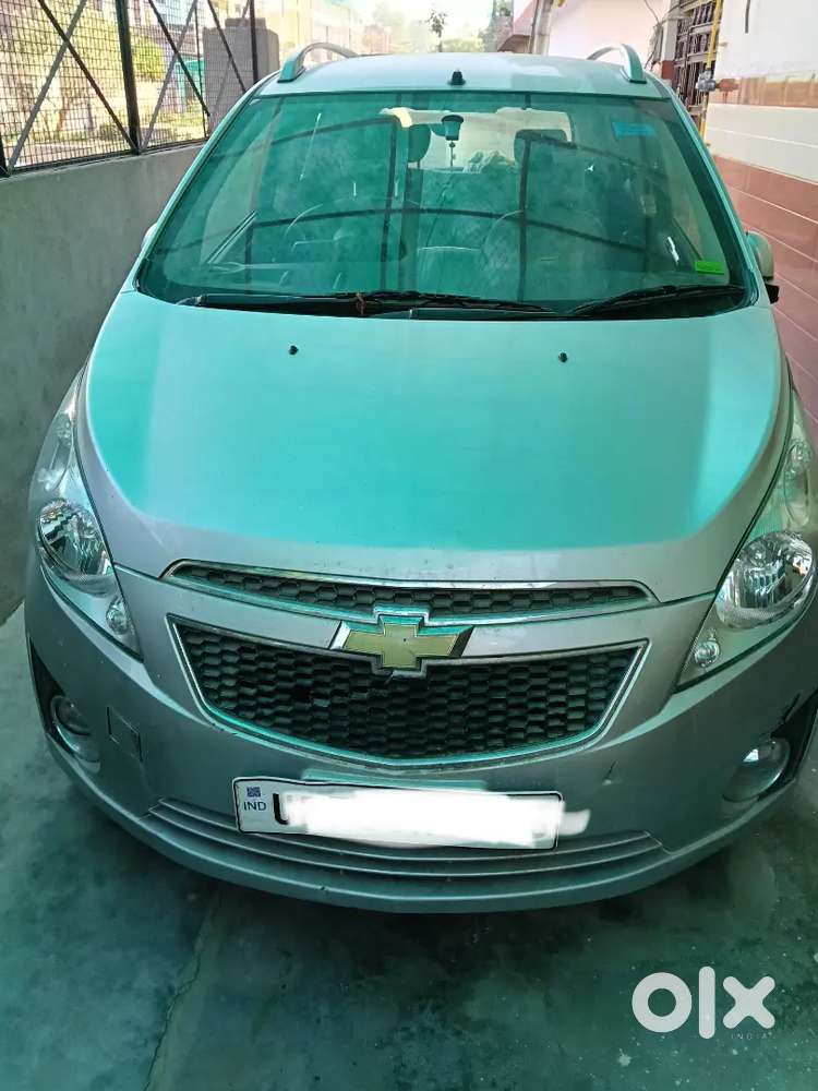 बेचने के लिए उपलब्ध है बेहतरीन कंडीशन वाली Chevrolet Beat Lt (petrol)।
