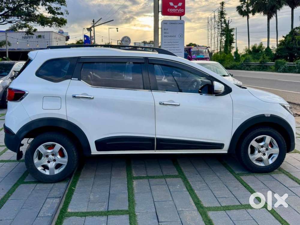 Renault Triber Rxz, 2019, Petrol