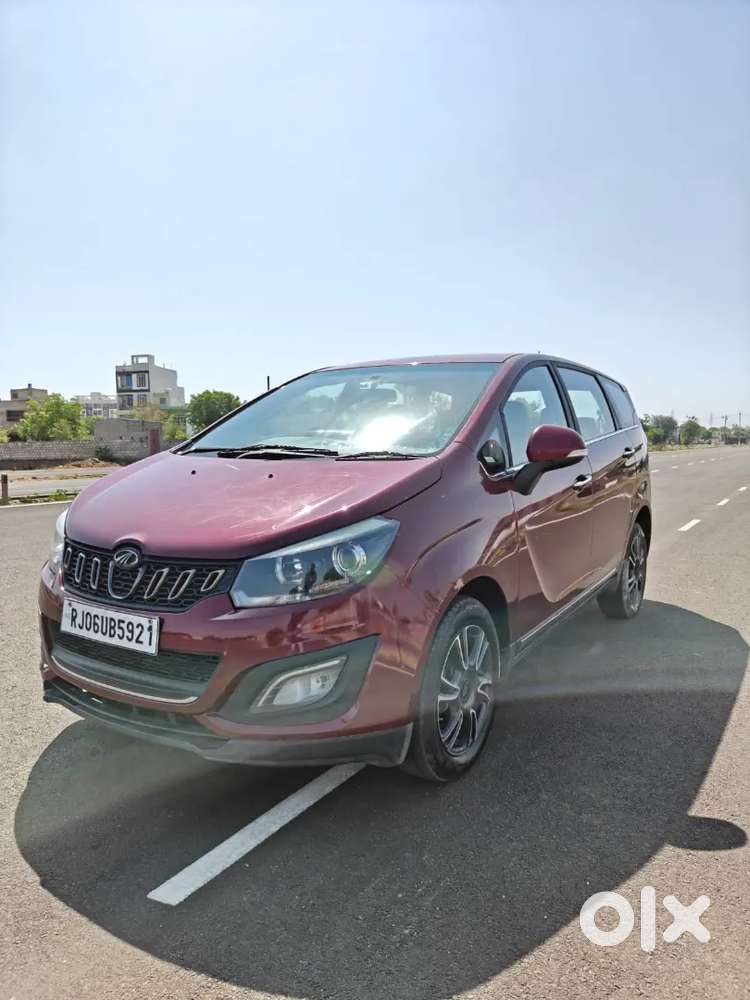 Mahindra 7 Seater Suv
