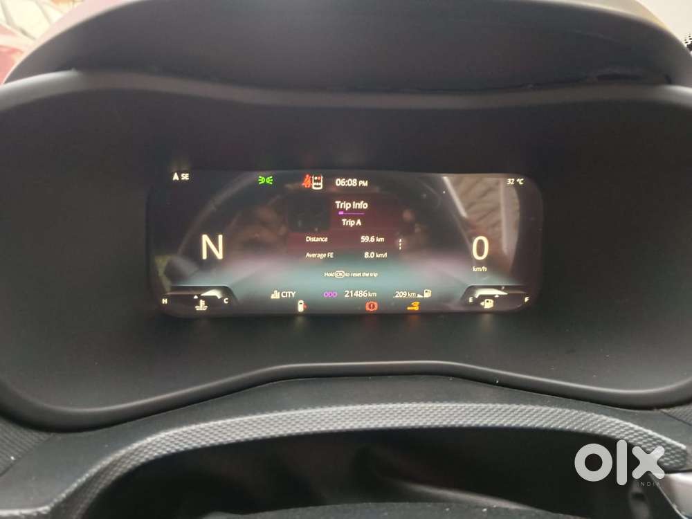 Tata Nexon, 2024, Petrol