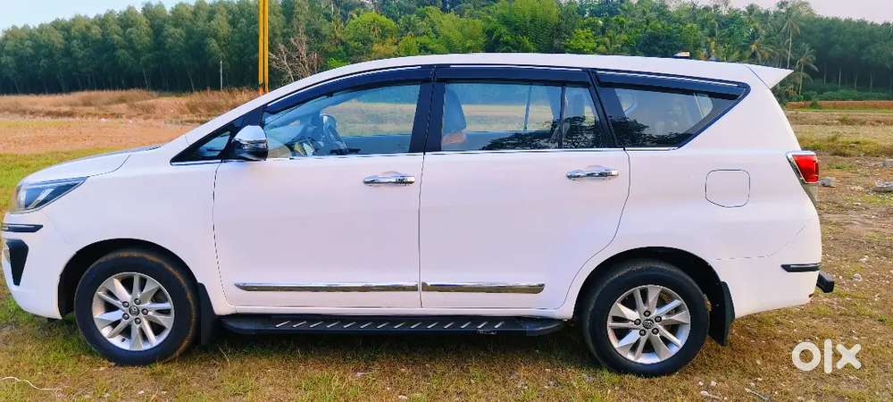 Toyota Crysta 2018 G4 Model