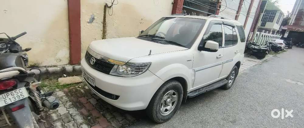 Tata Safari Storme 2017 With Average Of 15kmpl