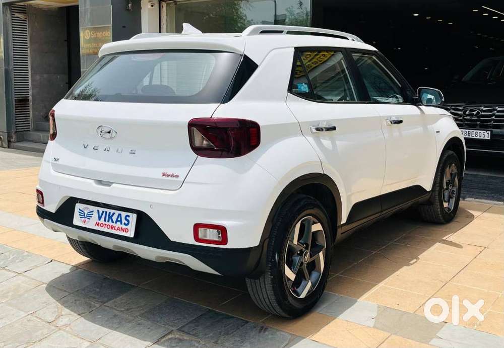 Hyundai Venue Sx Plus Turbo Dct, 2021, Petrol