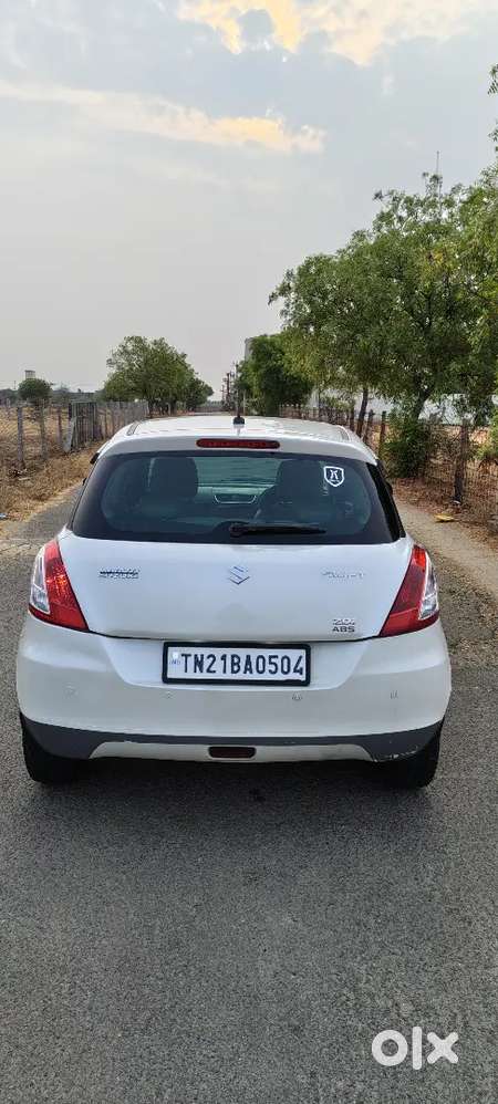 Maruti Suzuki Swift 2015