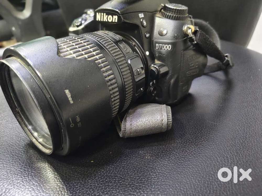 Nikon 7000 camera