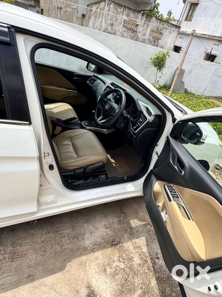Honda City V Diesel 2016