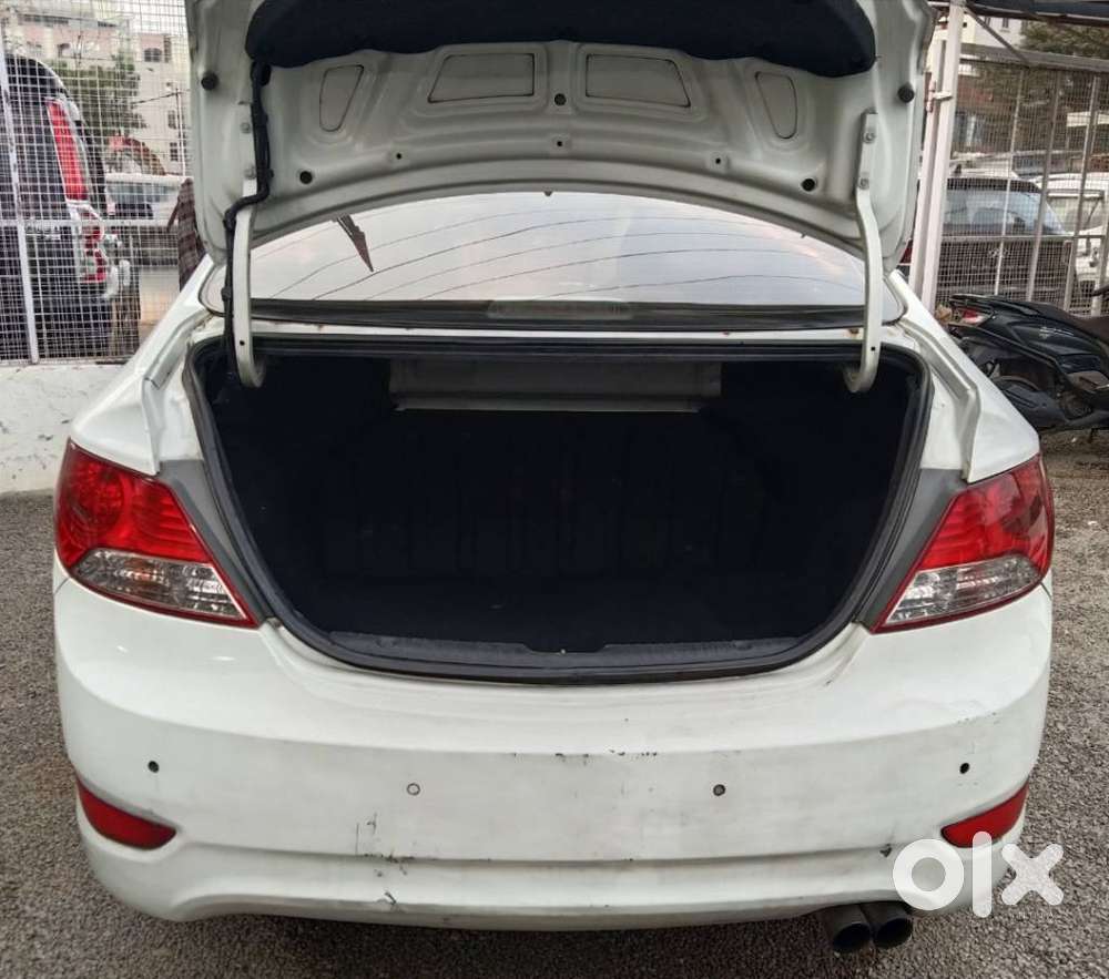 Hyundai Verna 1.6 Sx Crdi, 2013, Diesel