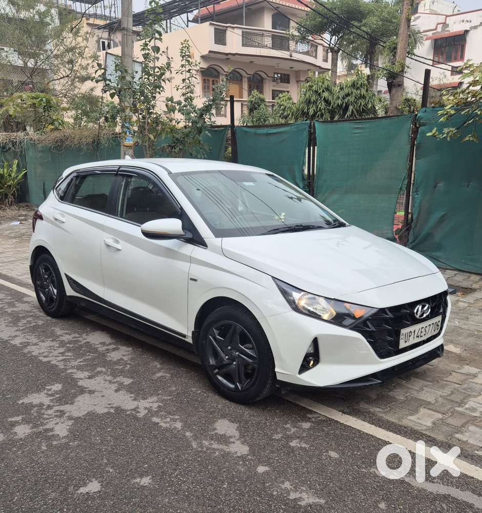 Hyundai I20 Sportz 1.2 Ivt, 2021, Petrol