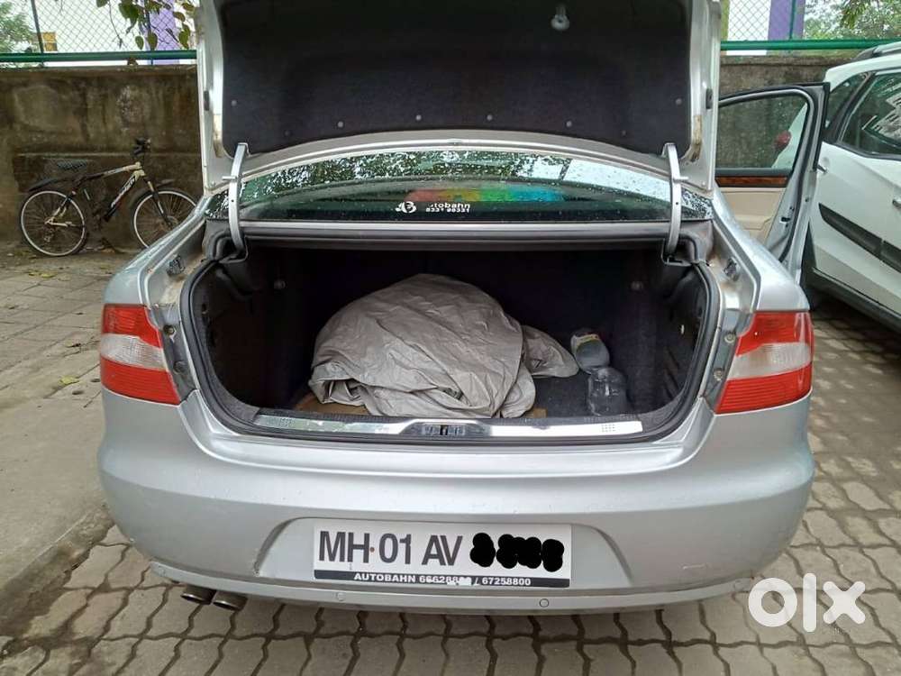 For Sale: Skoda Superb 2011 – Mint Condition