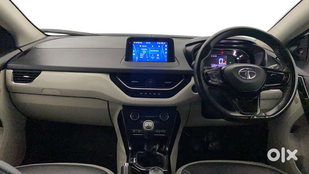 Tata Nexon 1.2 Revotron Xz Plus, 2022, Petrol