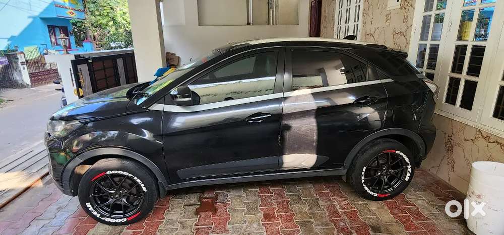 2022 Tata Nexon Xz+ (o) Dark Edition &ndash; 1.2l Turbo Petrol &ndash; 6-speed Man