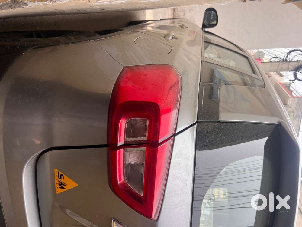Vitara Brezza Lxi Petrol Brand New Condtion For Sale