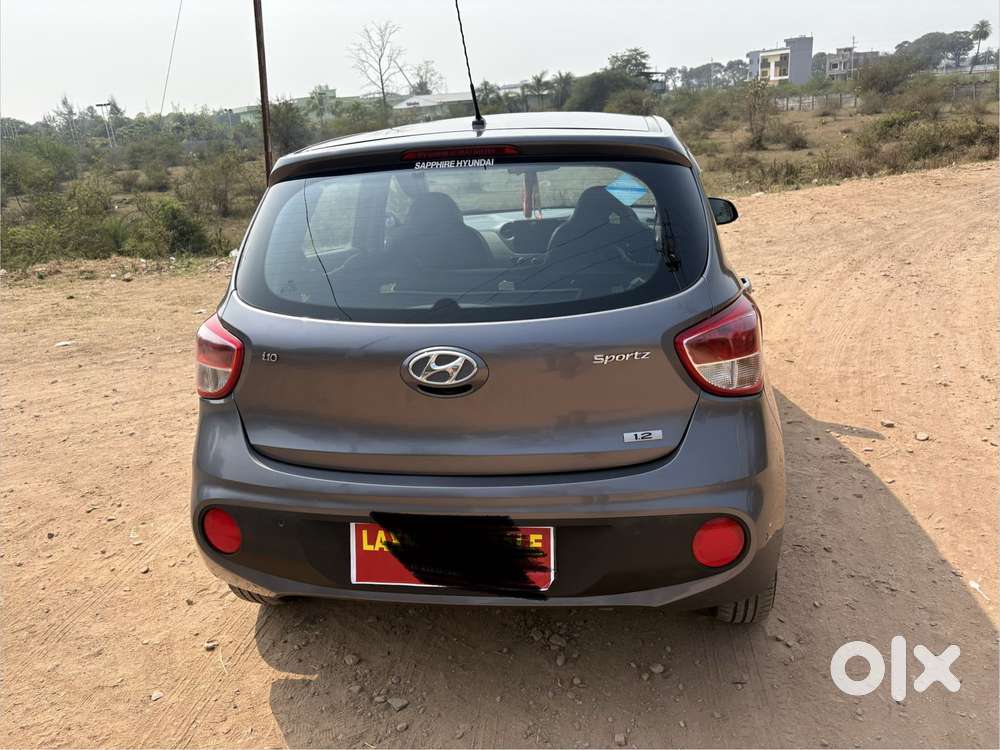 Hyundai Grand I10 1.2 Kappa Sportz Option, 2017, Cng & Hybrids