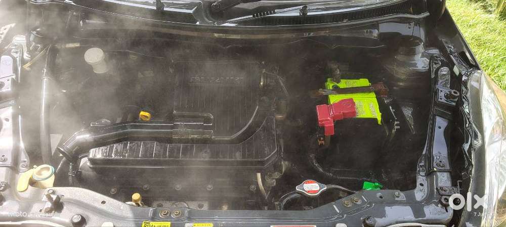 Maruti Suzuki Swift Dzire 2015 Petrol 68200 Km Driven