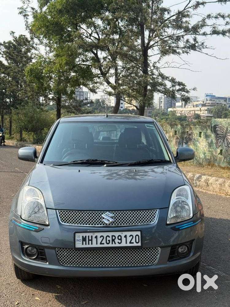 Maruti Suzuki Swift Dzire 1.2 Vxi Bsiv, 2011, Petrol