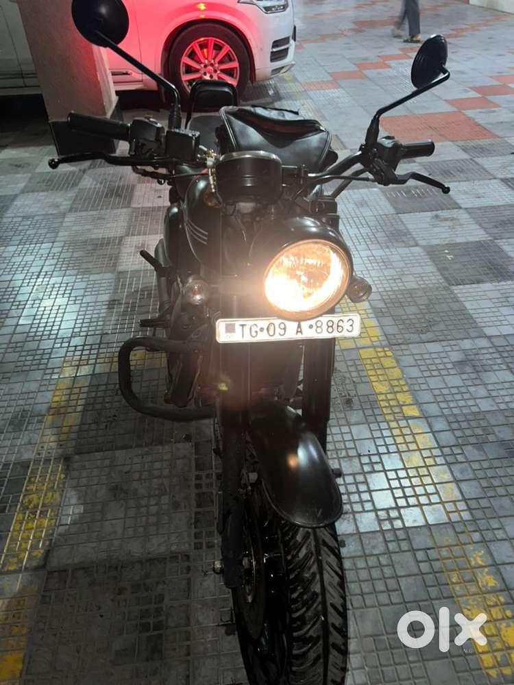 Jawa 42 Petrol Bike 2024