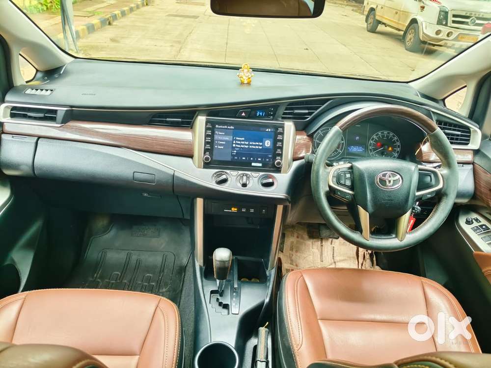 Toyota Innova Crysta [2020-ongoing] 2.4 Gx At 8 Str, 2021, Diesel