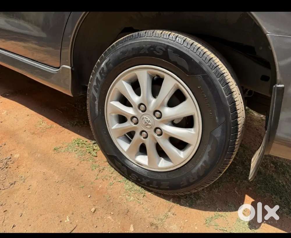 Toyota Innova Diesel 2013 7 Str