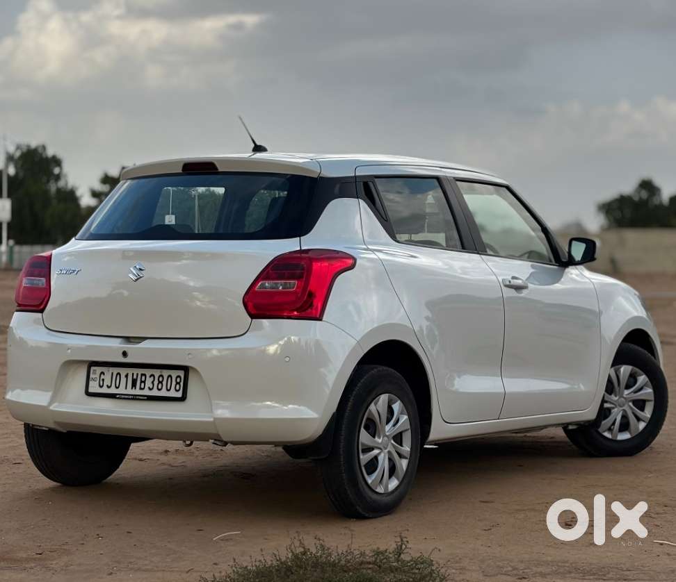 Maruti Suzuki Swift Vxi Ags, 2021, Petrol