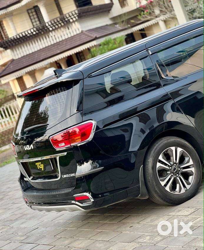 Kia Carnival Limousine Plus 7 Str, 2022, Diesel