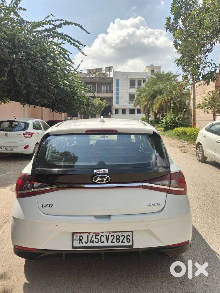 Hyundai I20 Sportz 1.2 Mt, 2023, Petrol