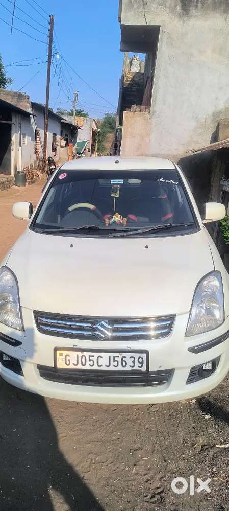 मेरी गाड़ी में कोही भी काम नही हे मुझे पैसे की जरूरत हे इस लिए बेचनाहे