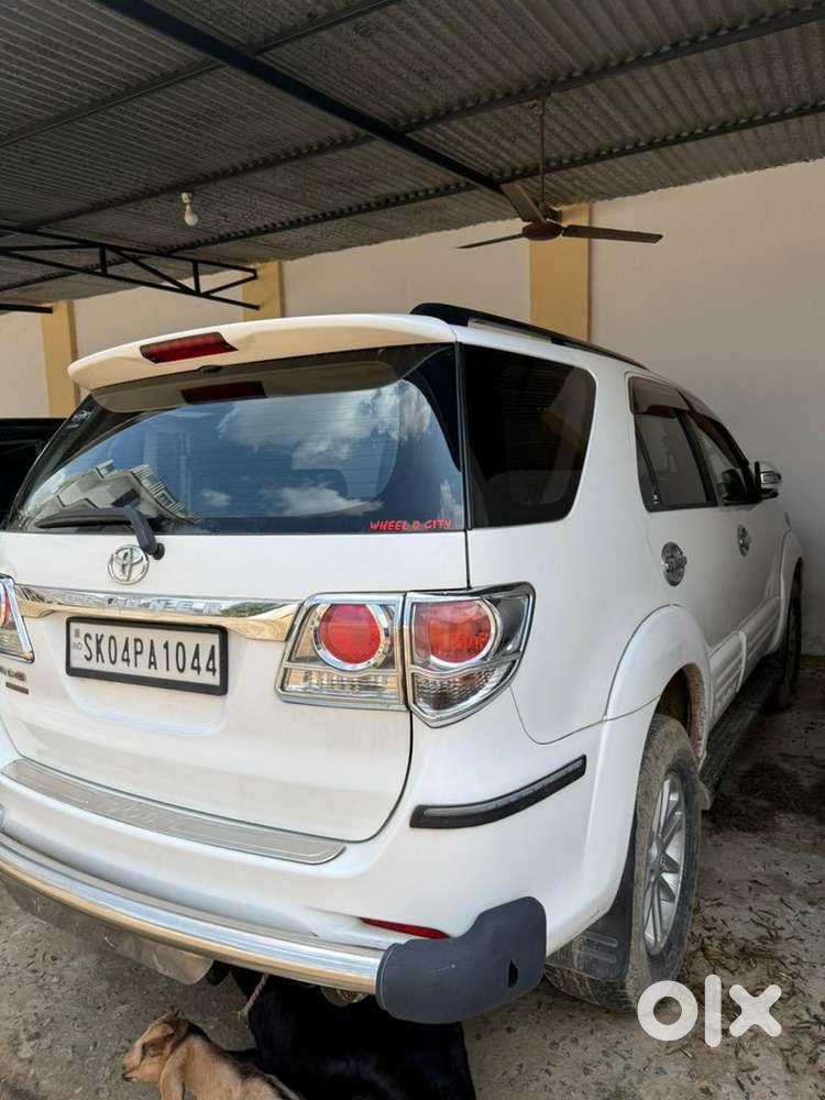 Toyota Fortuner 2012 Diesel Well Maintained
