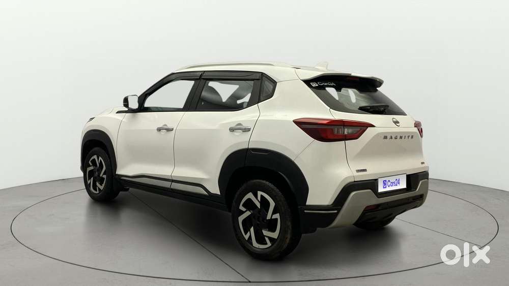 Nissan Magnite 1.0 Xv Turbo Cvt, 2022, Petrol