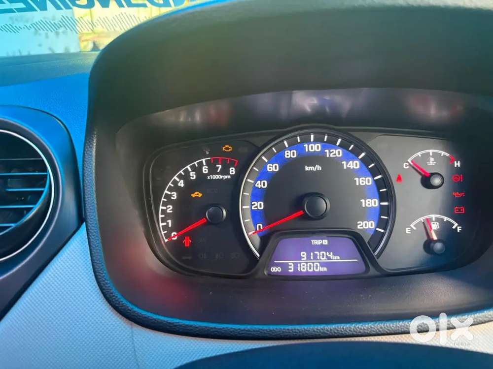 Hyundai Xcent Base 1.2 2017 Petrol