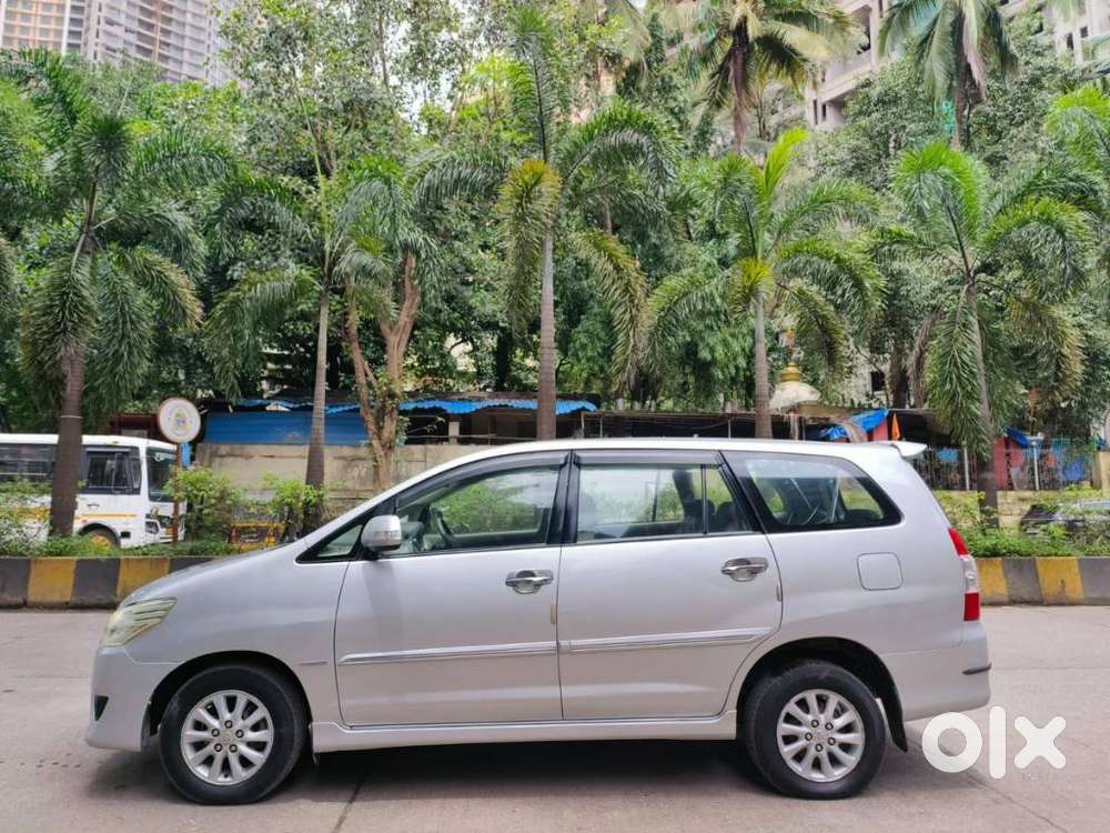 Toyota Innova 2.5 Vx (diesel) 8 Seater Bs Iv, 2013, Diesel