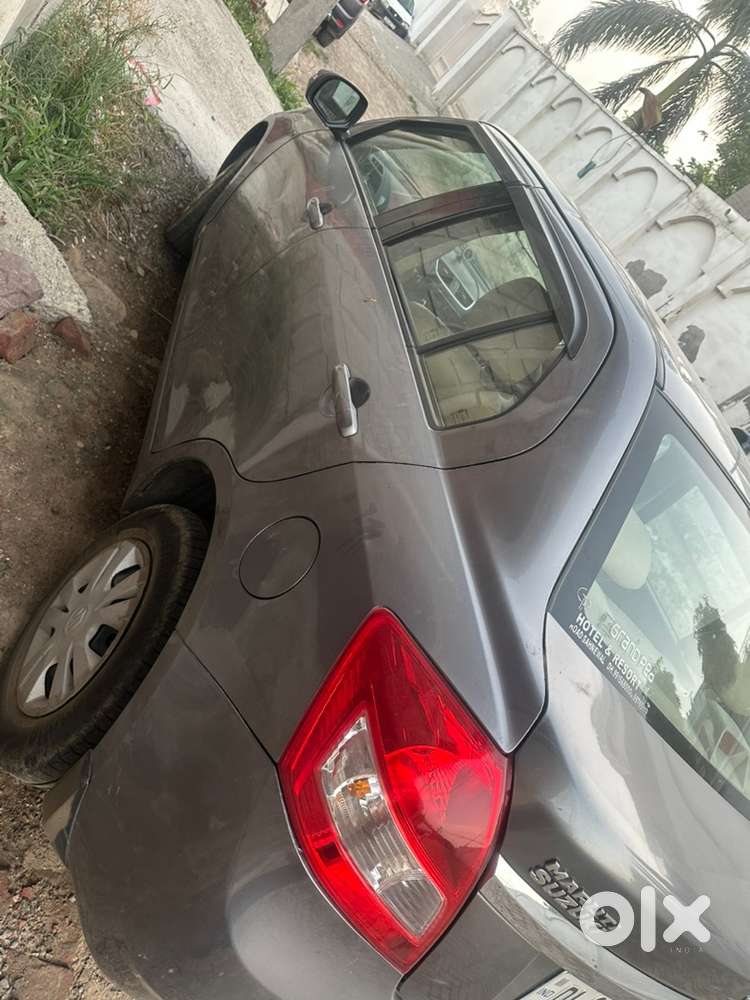 Maruti Suzuki Swift Dzire Petrol 72000 Km Driven
