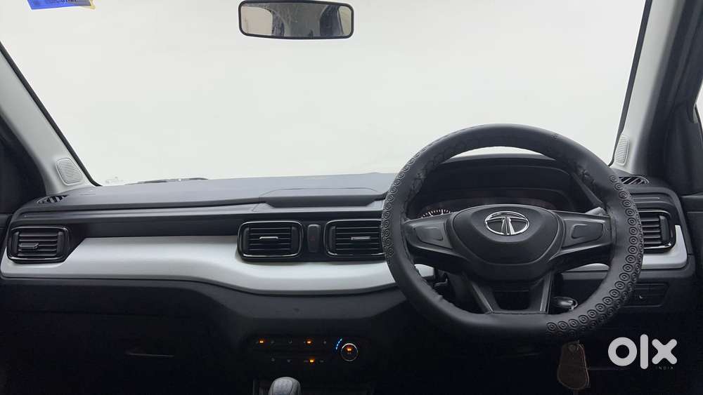 Tata Punch Pure, 2022, Petrol
