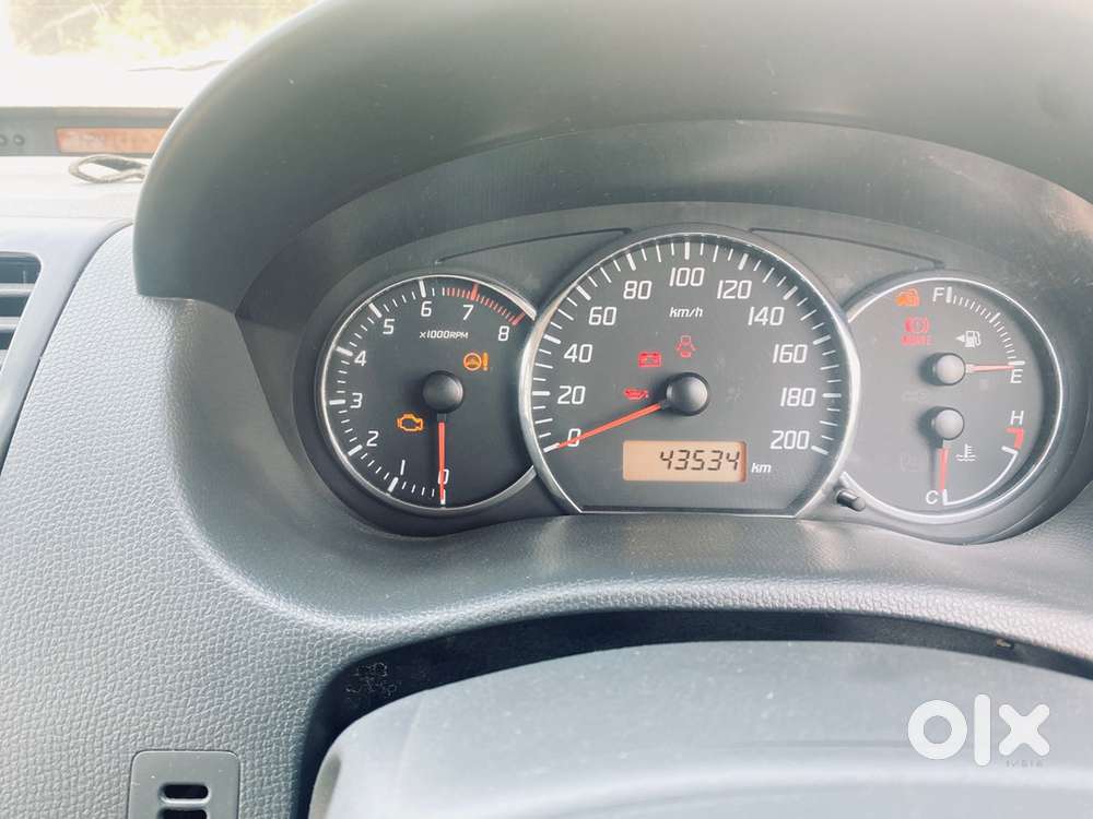 Maruti Swift Dzire 2011