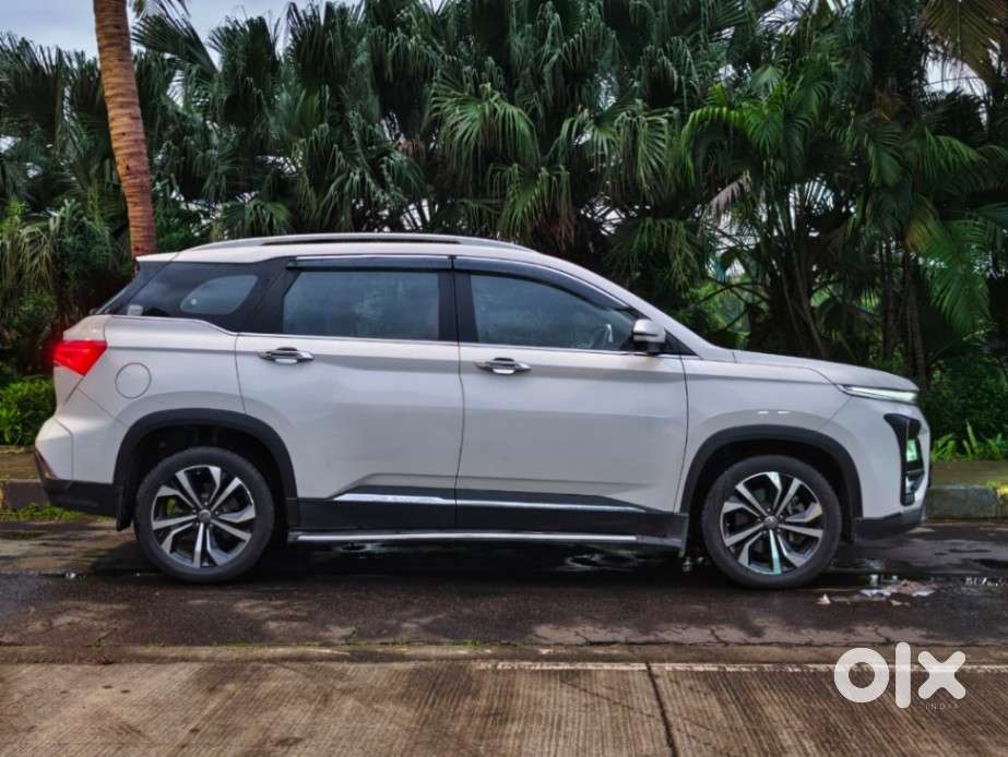 Mg Hector Plus Sharp Pro 1.5 Turbo Petrol Cvt 7 Str, 2024, Petrol