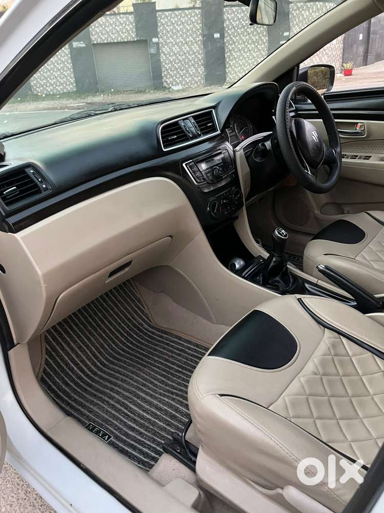 Maruti Suzuki Ciaz Vxi(o), 2017, Petrol