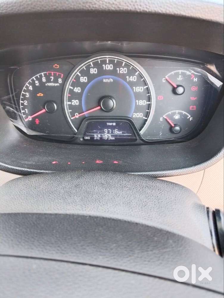 Hyundai I10 Sportz 2015 Top Model