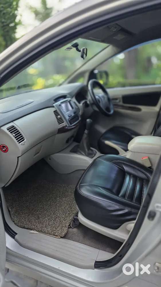 Toyota Innova Diesel 2012