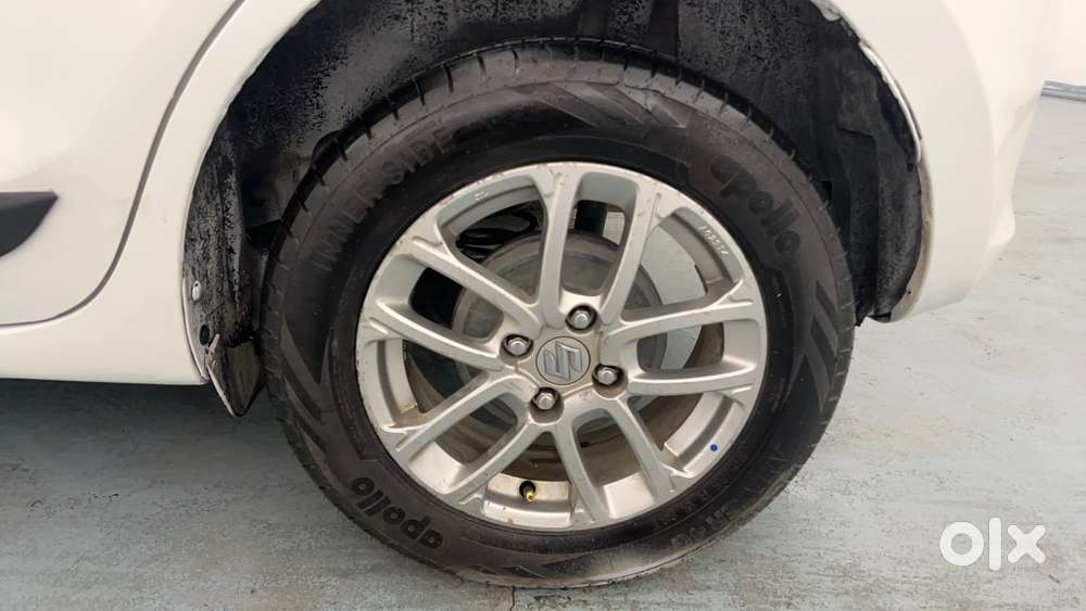 Maruti Suzuki Swift 1.3 Zxi, 2023, Petrol