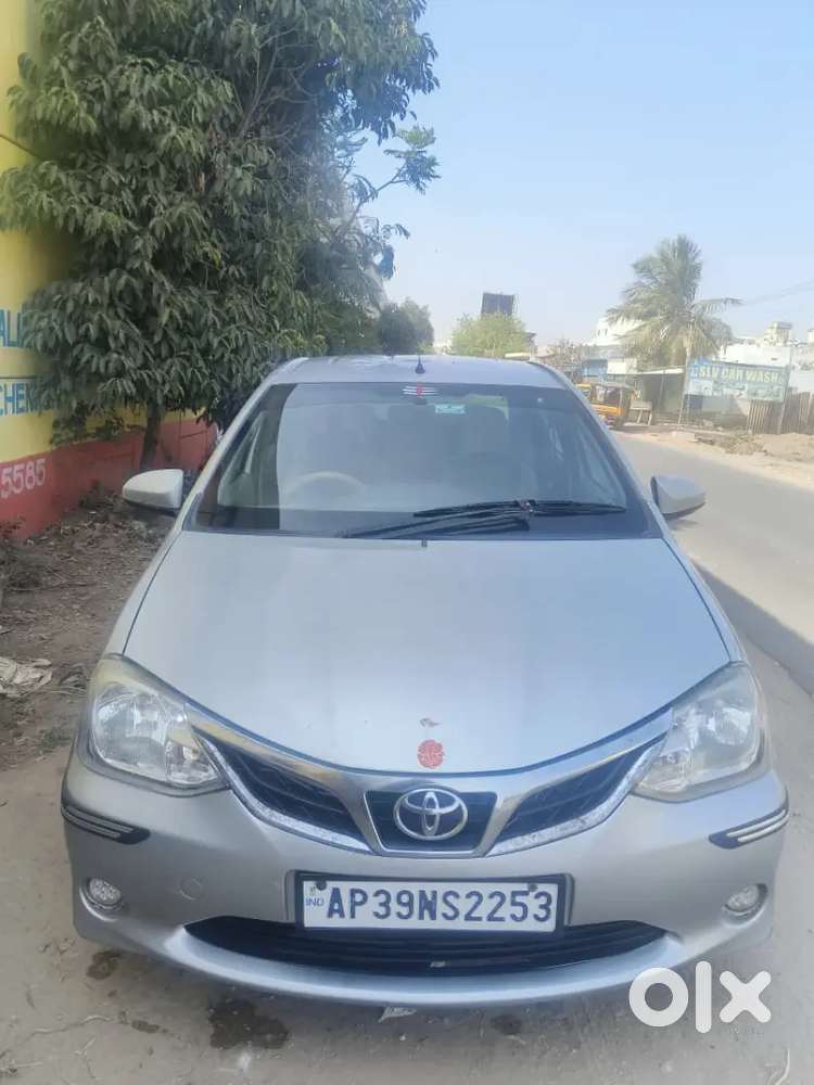 Toyota Etios 2015 Diesel 200000 Km Driven