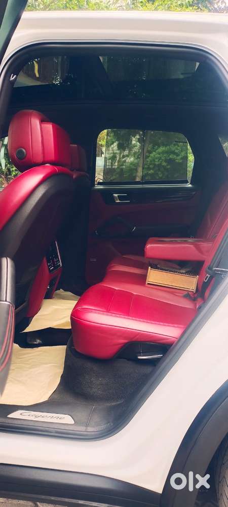 Porsche Cayenne Base, 2019, Petrol