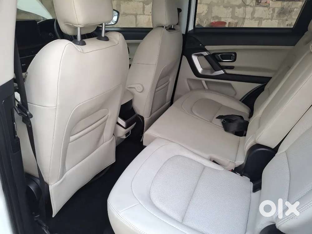 Brand New Tata Safari Top Model Manual